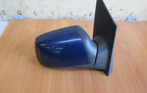 Ford Focus Front door electric wing mirror