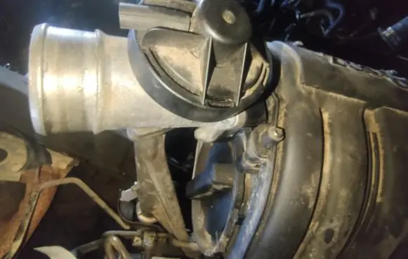 Mercedes-Benz A W168 EGR valve a668090045
