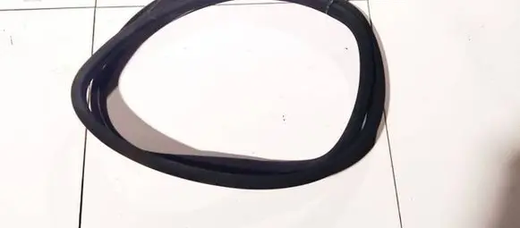 Mercedes-Benz C AMG W204 Rubber seal rear door 