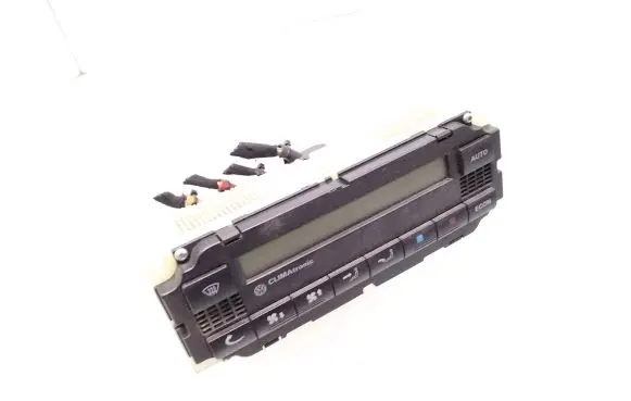 Volkswagen PASSAT B5 Climate control unit 3B1907044A