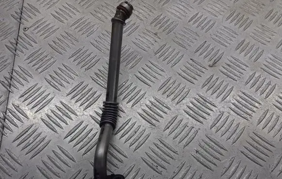 Nissan Almera Tino EGR valve line/pipe/hose