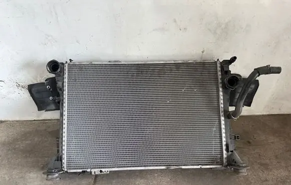 Mercedes-Benz SLK R172 Radiator set A0995002703 A2045000554