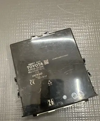 Toyota Auris E180 Other control units/modules 8999002360 MB2325009512
