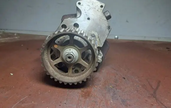 Renault Trafic II (X83) Fuel injection high pressure pump 8200342594 0445010087