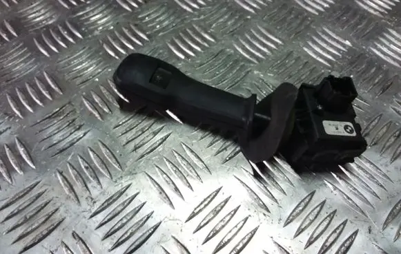 BMW 5 E39 Wiper control stalk 8352171 01200910