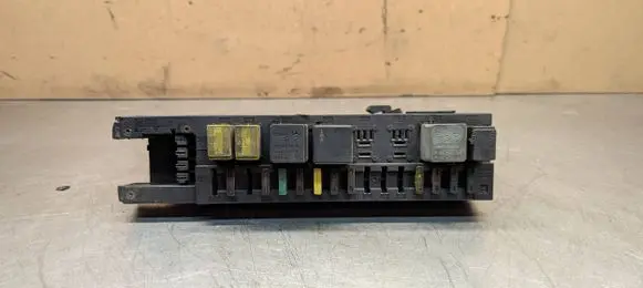 Mercedes-Benz CLK A209 C209 Fuse module 2095450301 5DK00848600