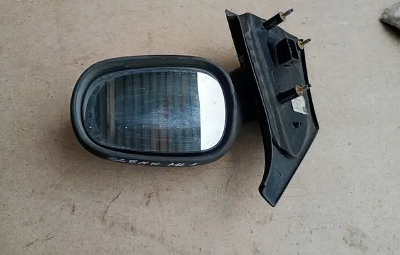 Renault Scenic I Front door electric wing mirror 7700431539
