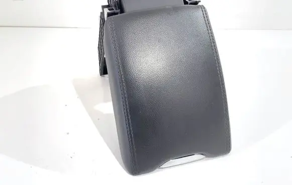 Volvo V60 Armrest