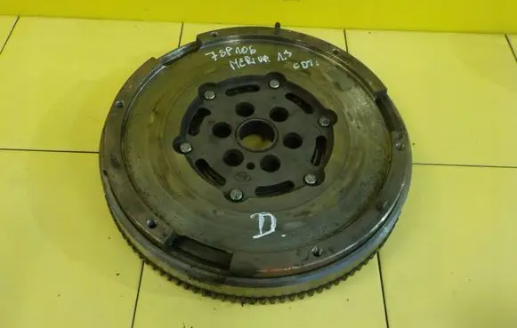 Ford Mondeo MK V Dual mass flywheel 415053710 7SP106 LUK