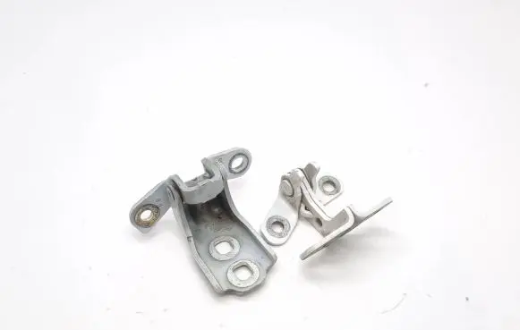 Rear door hinge set