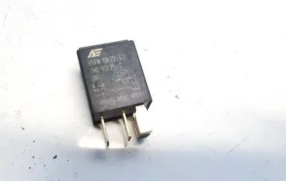 Volkswagen Sharan Other relay 7m0951253c 95vw10k705ea