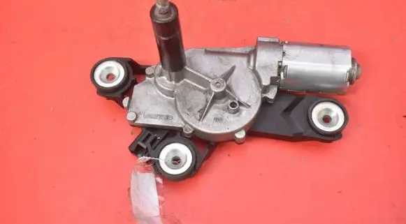 Ford Focus Rear window wiper motor 0390201205