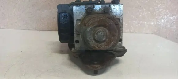 Toyota Corolla E110 ABS Pump 4451012370