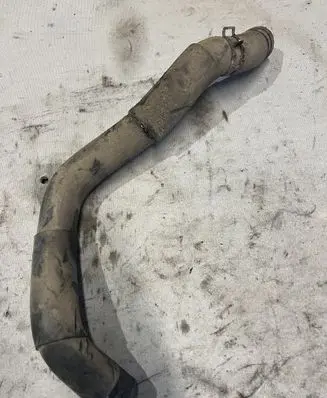 Mitsubishi Pajero Engine coolant pipe/hose
