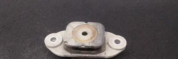 Mercedes-Benz Vito Viano W447 Engine mount bracket A4472411413