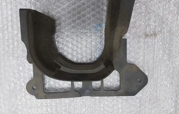 Audi A6 C7 Front underbody cover/under tray 4G0863190