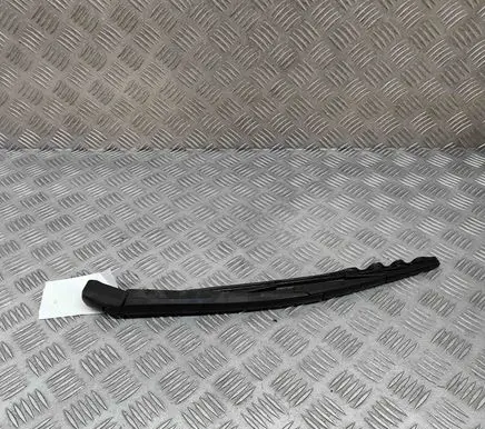 Mazda CX-5 II Rear wiper blade arm L20667421