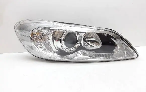 Volvo C30 Headlight/headlamp 31299821