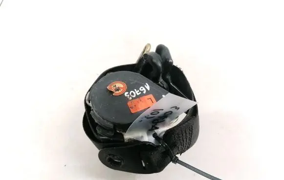 Ford Focus Front seatbelt