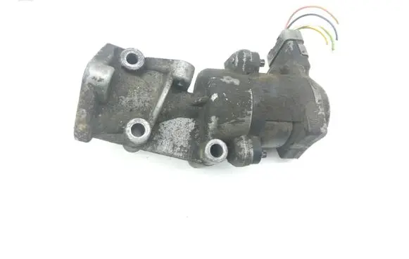 Land Rover Discovery 3 - LR3 EGR valve EJ7ZB YH2Q9D475D