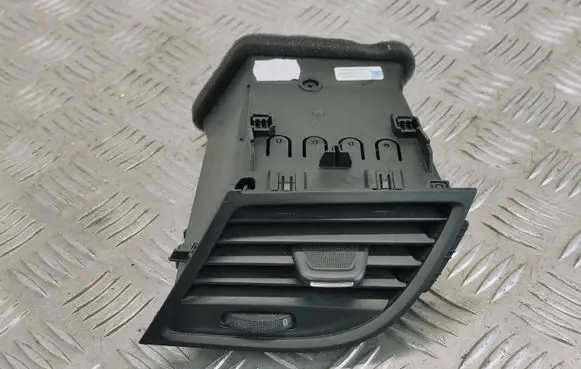 Opel Zafira C Dash center air vent grill 20885184 364719583
