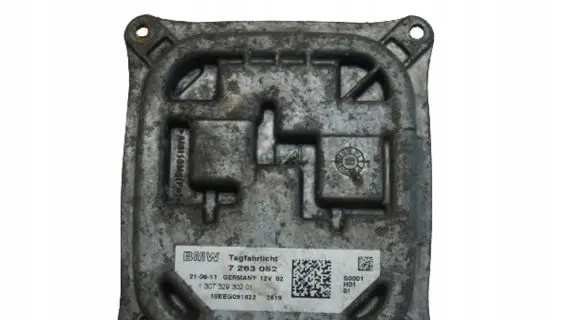 BMW 3 E92 E93 Headlight ballast module Xenon 7263052