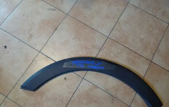 Opel Crossland X Rear arch trim 13482071