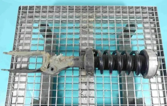 Volkswagen Touareg II Front shock absorber/damper IMPRK1335721