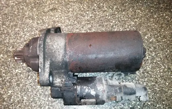 Volkswagen Caddy Starter motor 0AH911023BX