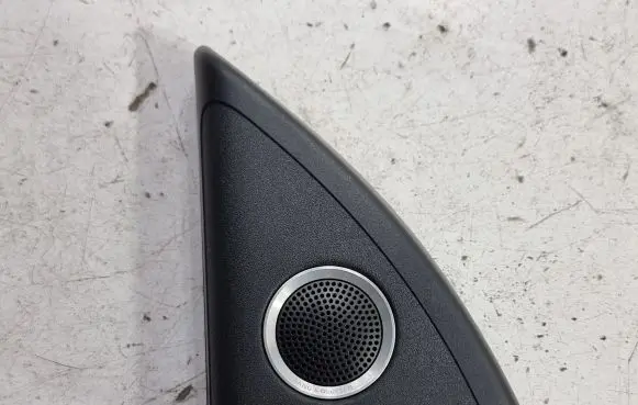 Audi A5 8T 8F Front door high frequency speaker 8F0035399