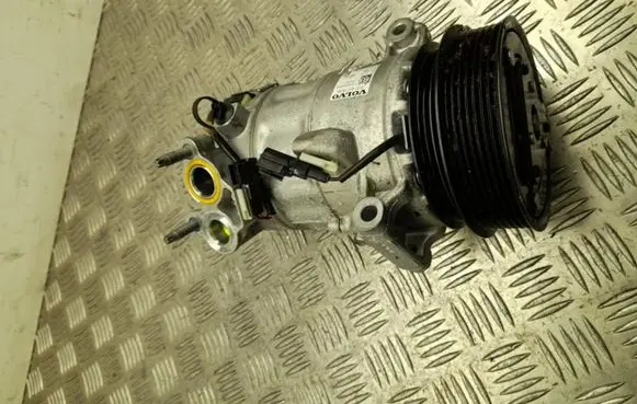 Volvo XC60 Air conditioning (A/C) compressor (pump) P31497908