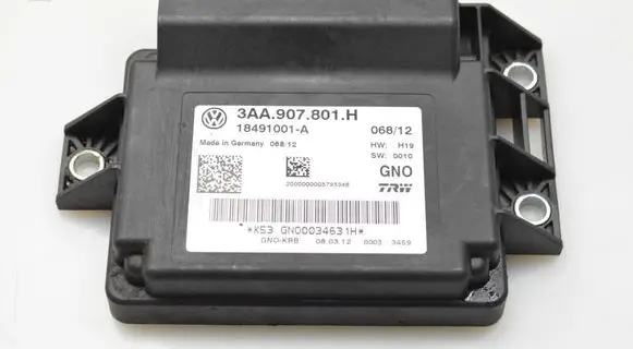 Volkswagen PASSAT B7 Hand brake control module 3AA907801H