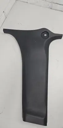 Mercedes-Benz B W246 W242 (B) pillar trim (bottom) A2466920122