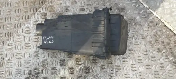 Citroen Xsara Picasso Air filter box 96341107180