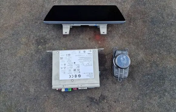 BMW 5 G30 G31 G38 GPS navigation control unit/module 9825936 5A02D17 9459632