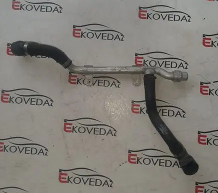 Aston Martin DB11 Engine coolant pipe/hose HY538C350AC