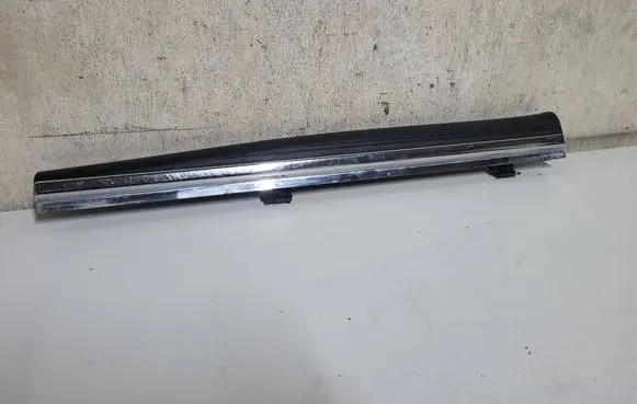 Mercedes-Benz CLS C219 Front sill trim cover A2196800535