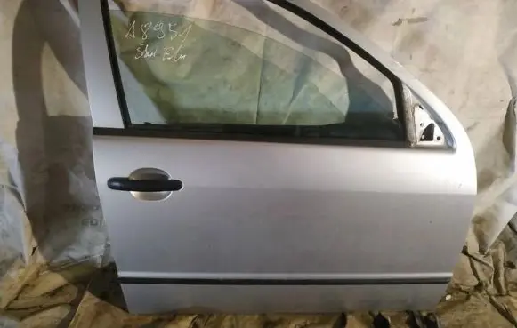 Skoda Fabia Mk1 (6Y) Front door PILKOS