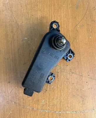BMW 3 E90 E91 Intake manifold valve actuator/motor 751383