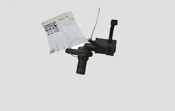 Volvo V40 Camshaft position sensor 5M5112K073AA