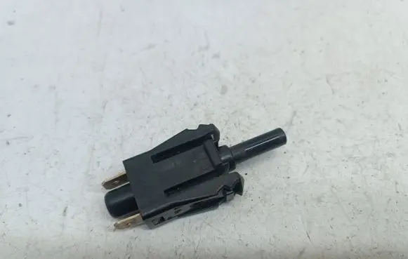 Mercedes-Benz A W168 Hand parking brake sensor 0015458714