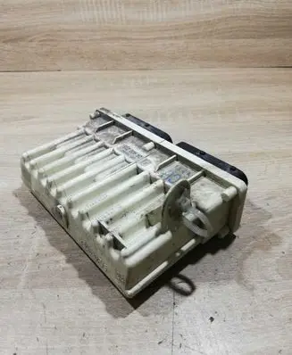 Opel Astra G Coolant fan relay 24409215