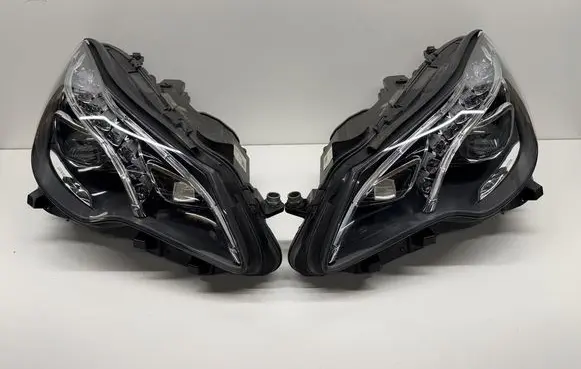 Mercedes-Benz E C207 W207 Headlights/headlamps set a2078208661