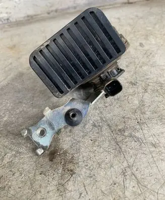 Ford C-MAX II Horn signal