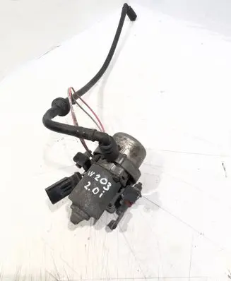 Mercedes-Benz C W203 Vacuum pump A2034300032 86221301 A0004351301