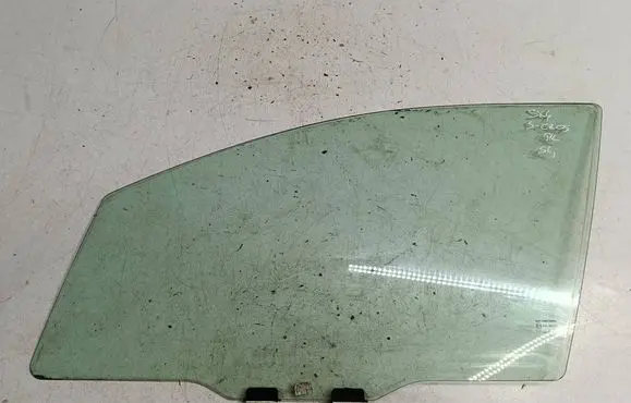 Suzuki SX4 S-Cross Front door window glass four-door 43R00351
