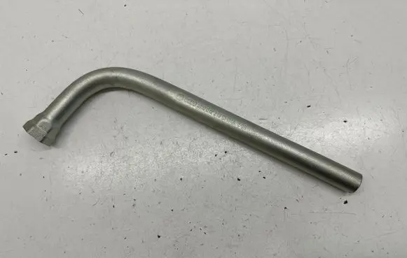 Audi A6 S6 C7 4G Wheel nut wrench 8N0012219C