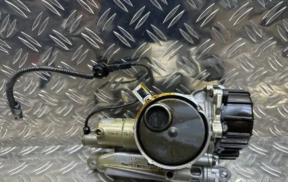 Citroen DS7 Crossback Oil pump V764737680