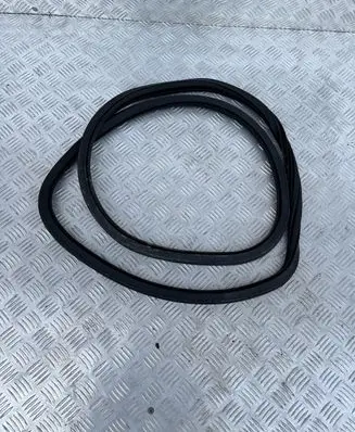 Seat Leon IV Front door rubber seal WV1171