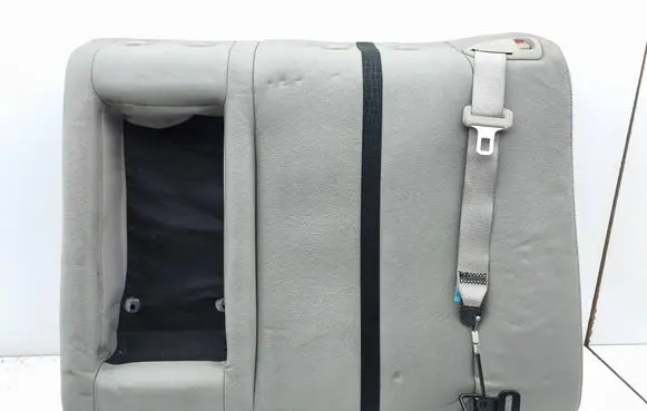 Rear seat